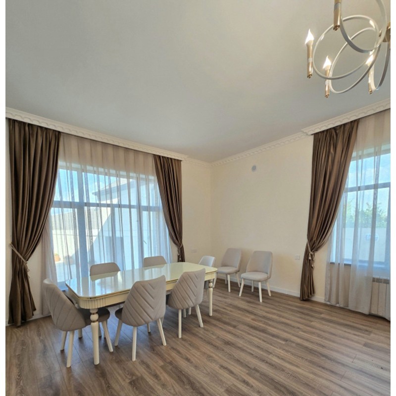 Leyla Əliyeva “Tut Əlimdən” Uşaqlar üçün Sosial Reabilitasiya Mərkəzində -FOTOLAR