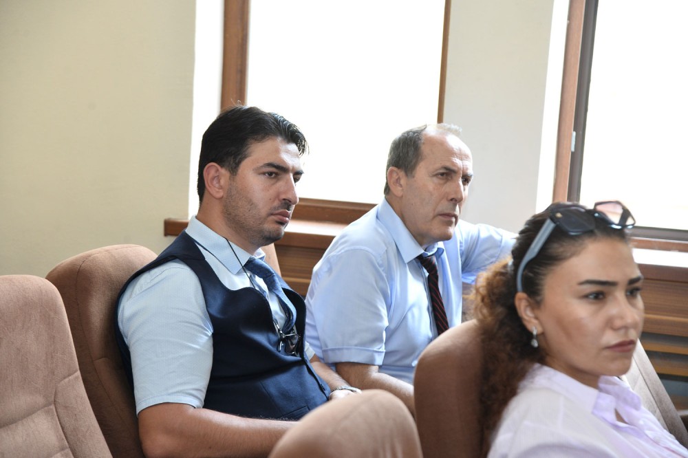 Sentyabr konfransı çərçivəsində müzakirələr davam edib