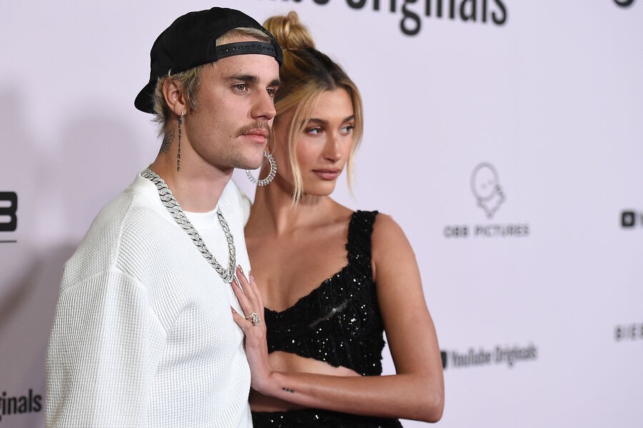 Castin Biber yeni imici ilə görüntüləndi