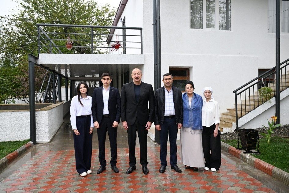 İlham Əliyev Hadrut qəsəbəsində olub -FOTOLAR