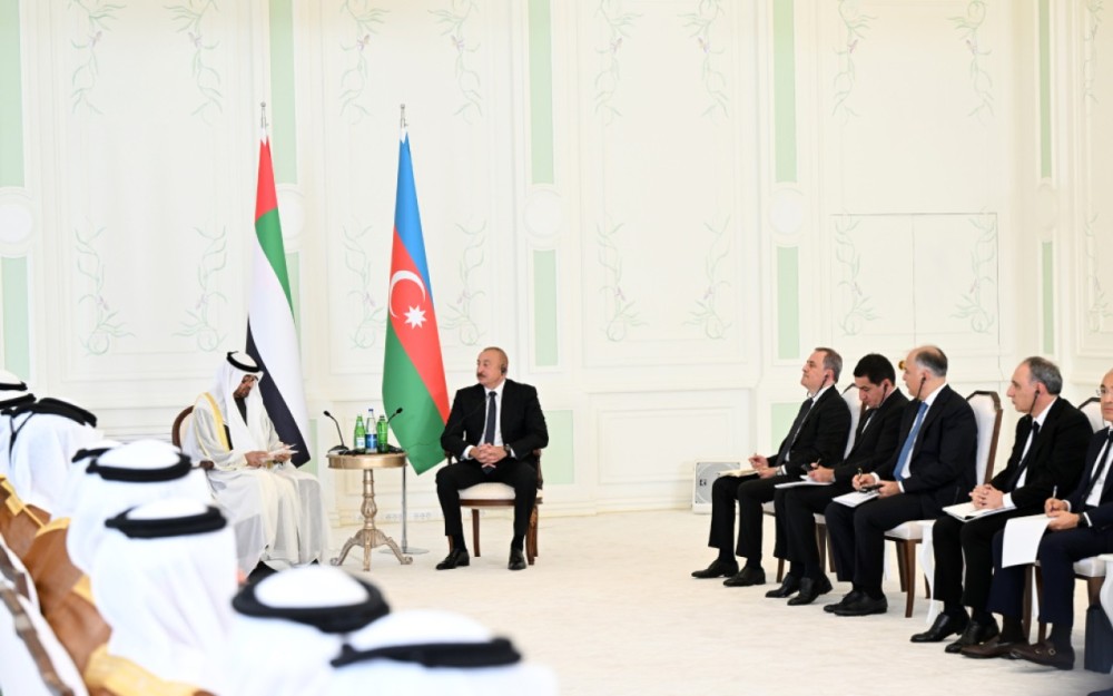 Liderlərin geniş tərkibdə görüşü oldu -FOTOLAR (YENİLƏNİB)