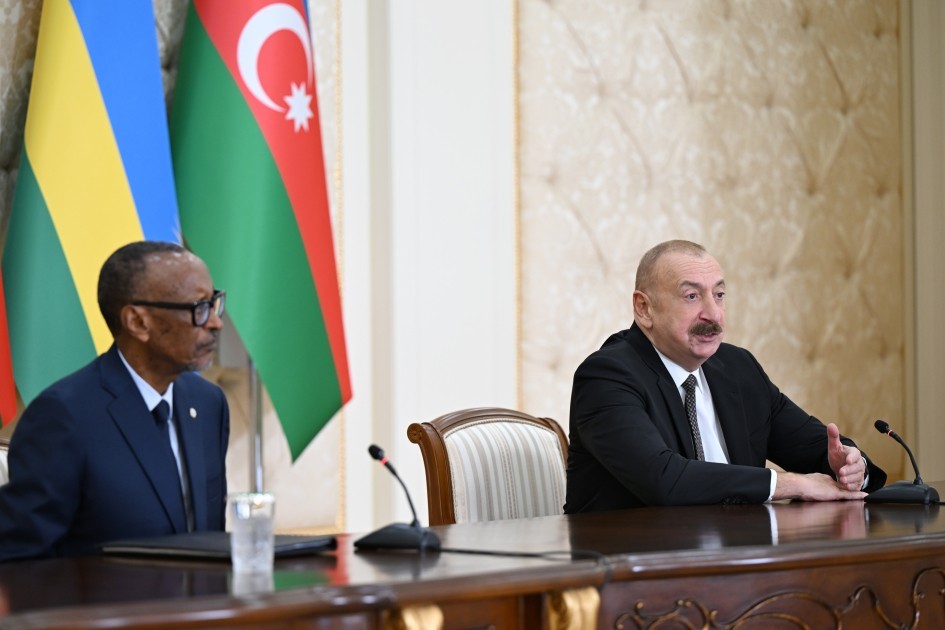 Azərbaycan və Ruanda arasında sənəd imzalanıb -FOTOLAR