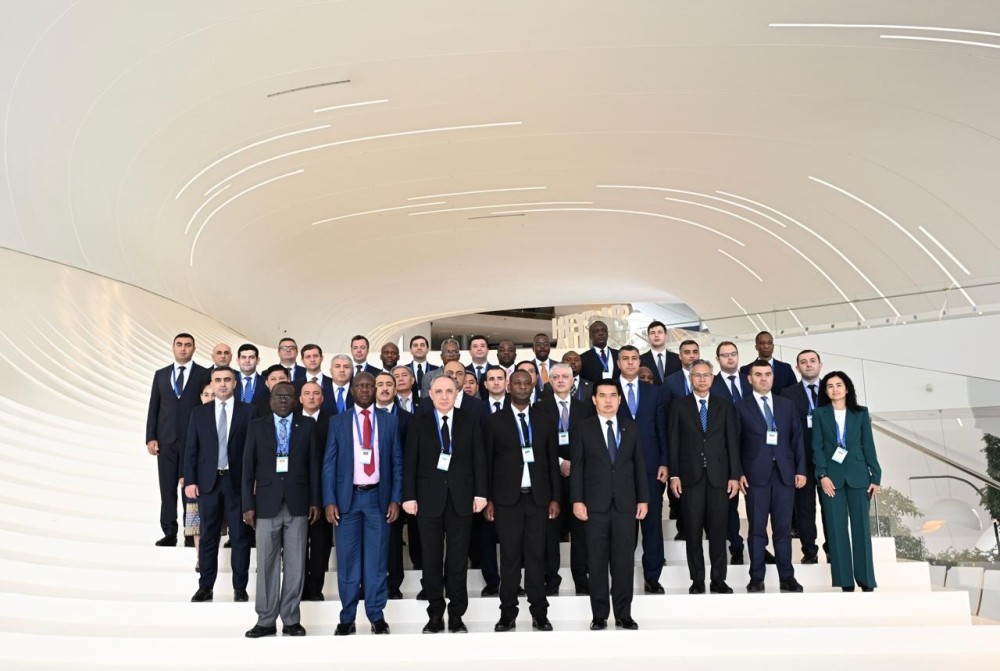 Baş Prokurorluğun təşkilatçılığı ilə beynəlxalq konfrans keçirildi +FOTOLAR (YENİLƏNİB)