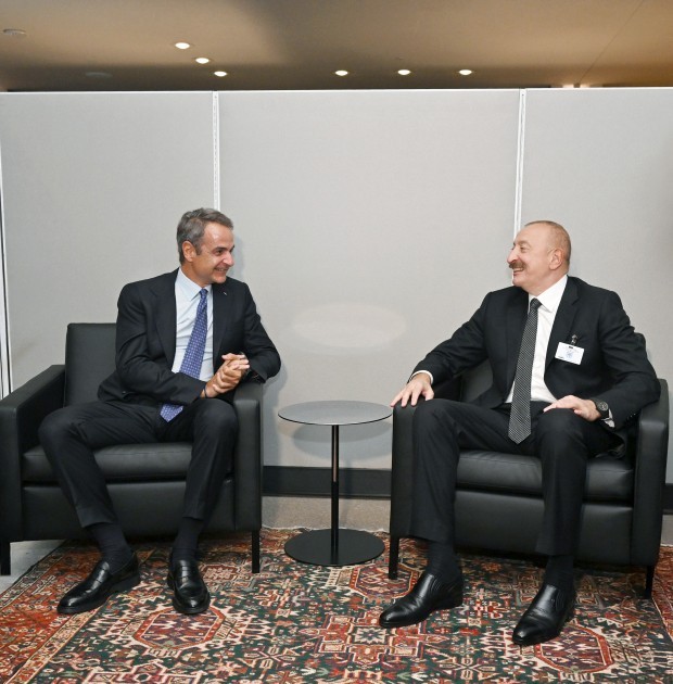 İlham Əliyev Yunanıstanın Baş naziri ilə görüşdü- FOTO