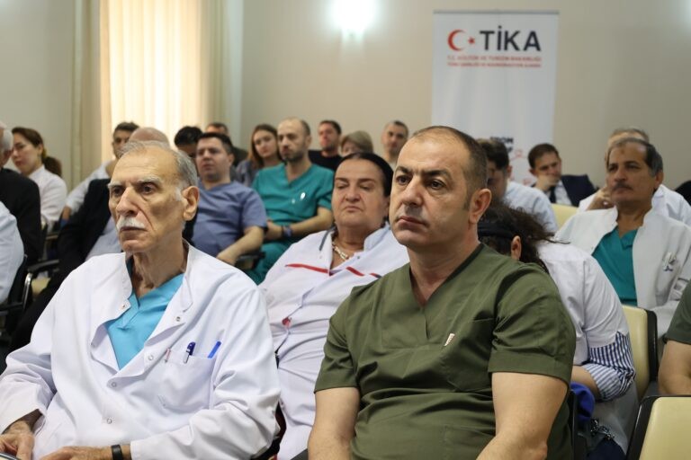 TİKA Azərbaycanda həkim və tibb işçiləri üçün “Böyrək daşı müalicəsi” mövzusunda təlim proqramı təşkil etdi – FOTOLAR