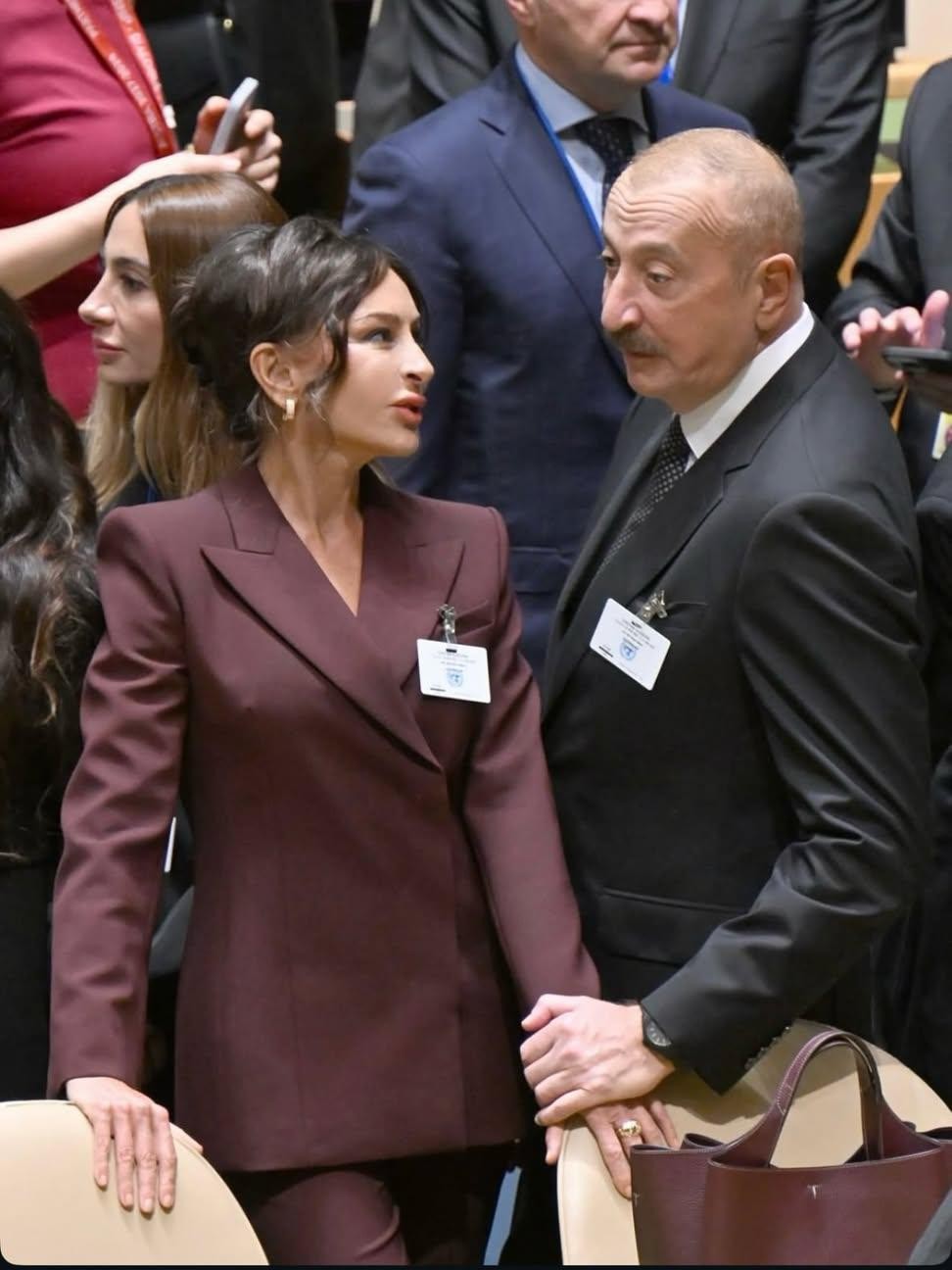 “Dövlətçilikdə güc, ailədə sevgi:Əliyevlərin BMT-dəki diqqətçəkən jesti”