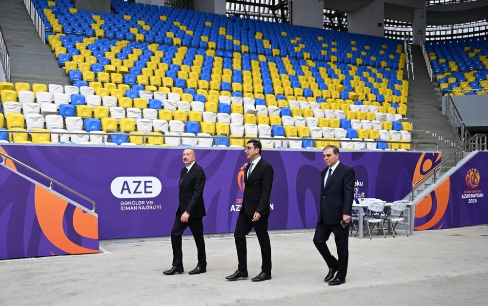 İlham Əliyev Gəncə şəhər stadionunun açılışında / FOTO
