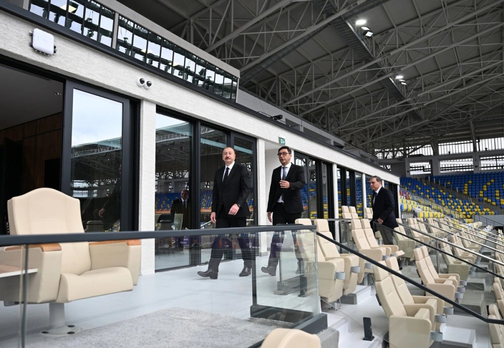 İlham Əliyev Gəncə şəhər stadionunun açılışında / FOTO