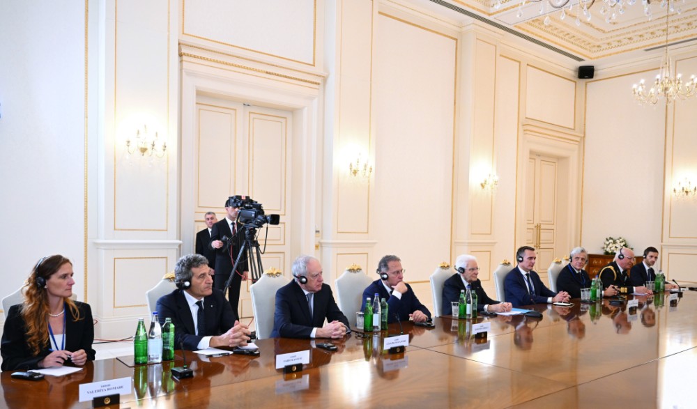 İlham Əliyevin Sercio Mattarella ilə geniş tərkibdə görüşü keçirilib