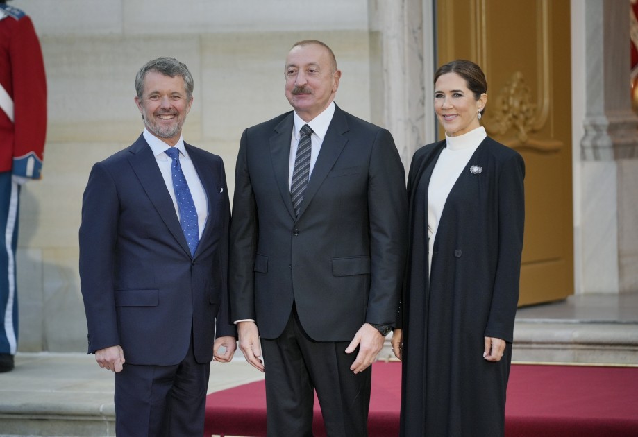 İlham Əliyev Kopenhagendə ziyafətdəiştirak edib - FOTOLAR