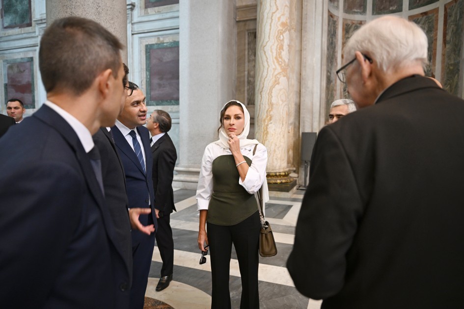 Birinci vitse-prezident bazilikadakı bərpa işləri ilə tanış oldu -FOTOLAR