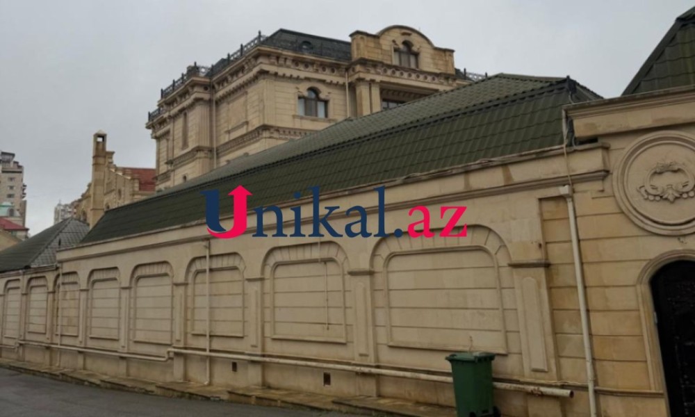 Ramiz Mehdiyev ev dustaqlığını bu villasında çəkir - Qonşusu məşhur generaldır(FOTOLAR)