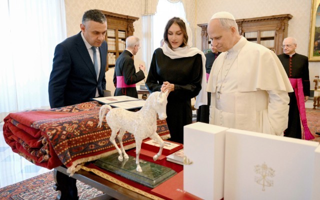 Mehriban Əliyeva Roma Papası ilə görüşdü -FOTOLAR