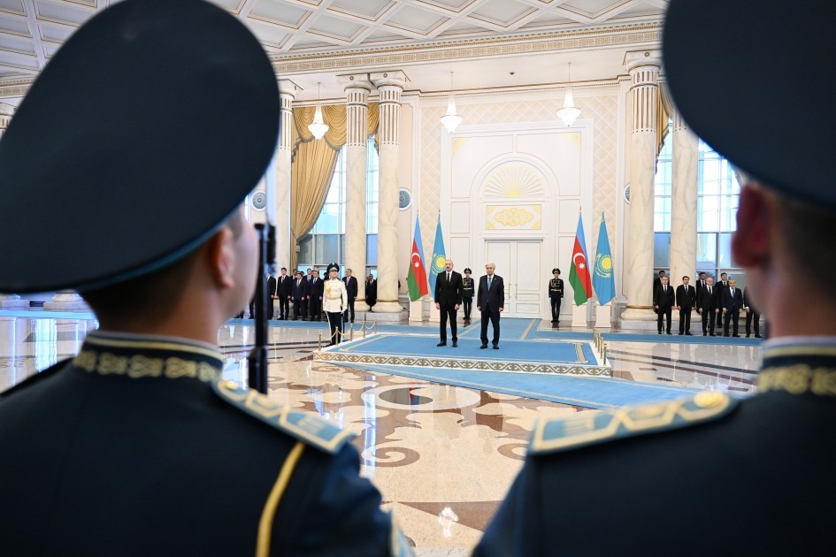 Astanada İlham Əliyevin rəsmi qarşılanma mərasimi oldu -VİDEO (YENİLƏNİB-FOTOLAR)
