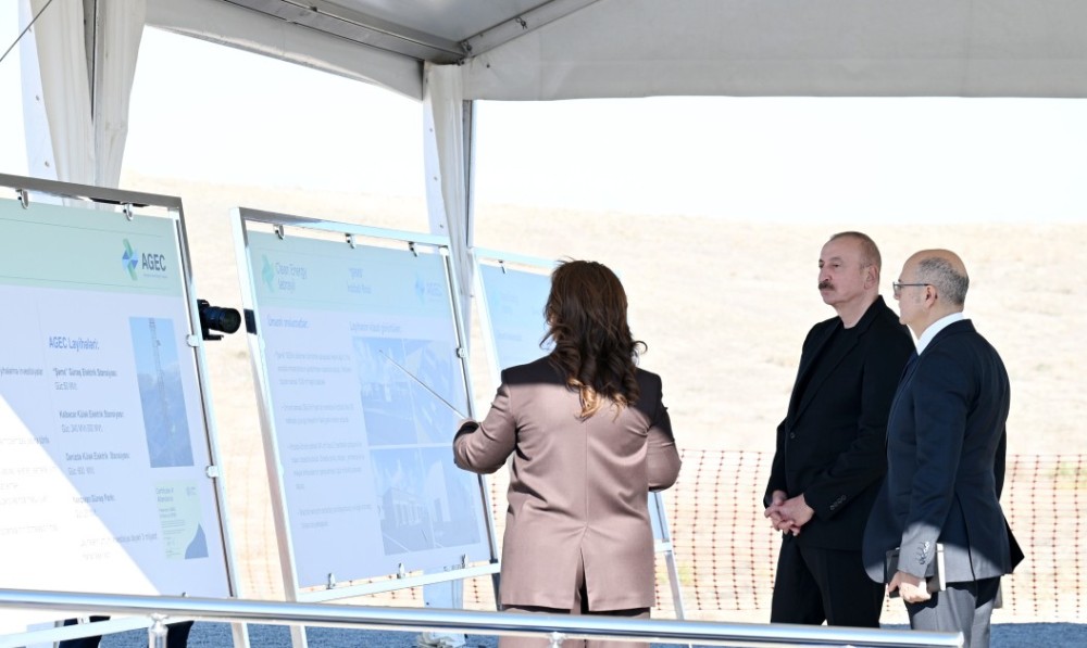 Prezident “Şəms” və “Üfüq” Günəş Elektrik stansiyalarının təməlini qoyub -