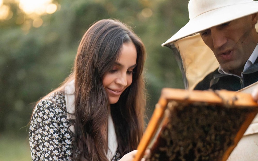 Leyla Əliyeva “Gənc arıçı” layihəsinin iştirakçısı ilə görüşdü -FOTOLAR
