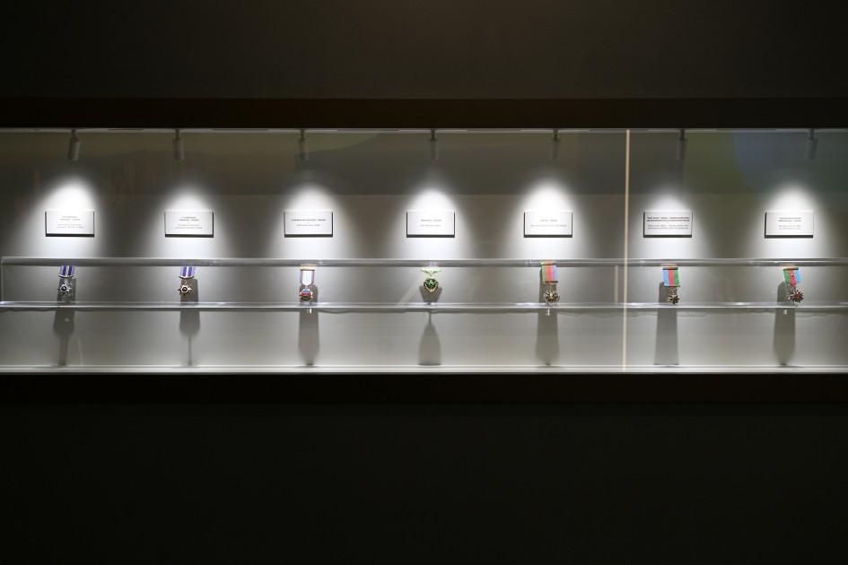 Prezident və birinci xanım Zəfər muzeyinin açılışını etdilər- FOTOLAR