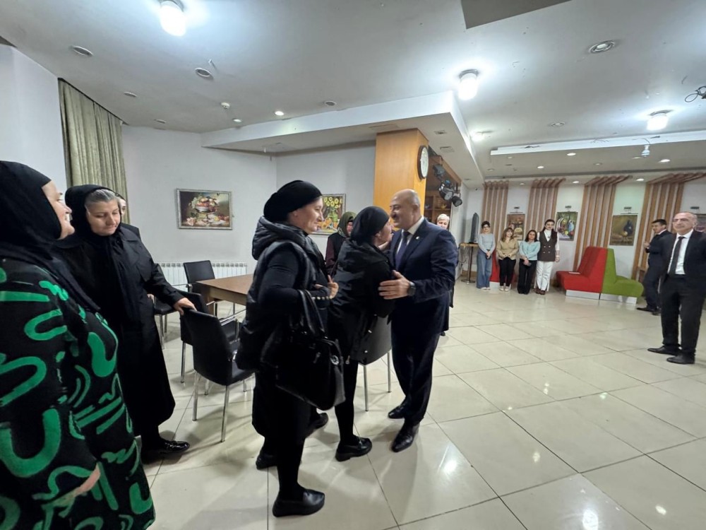 Asif Əsgərovun şəhid ailələri ilə görüşləri davam edir -FOTOLAR