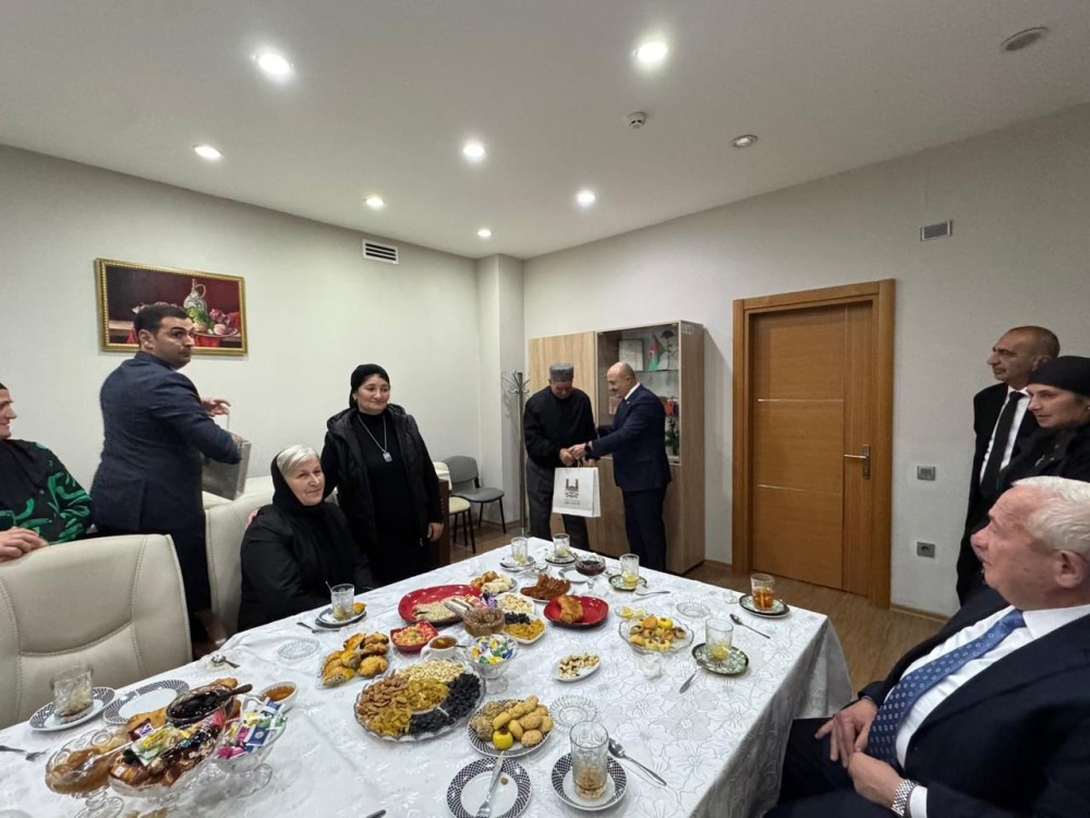 Asif Əsgərovun şəhid ailələri ilə görüşləri davam edir -FOTOLAR