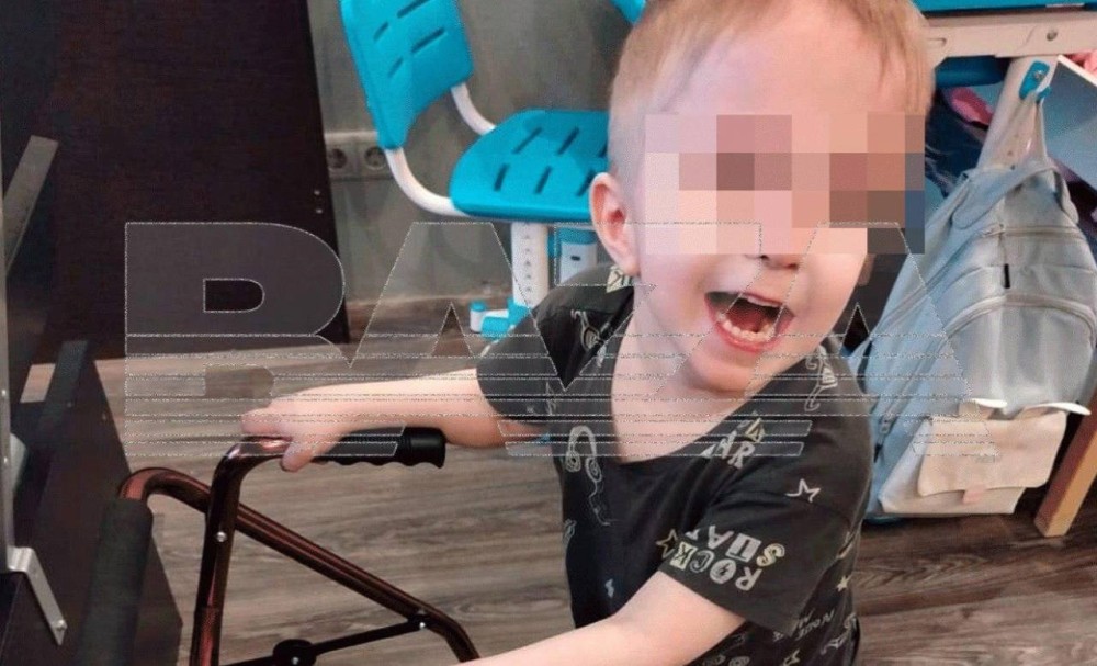 Sərxoş ana oğlunu öldürüb, bədənini parçalara ayırdı -Rusiyada dəhşət (FOTO)