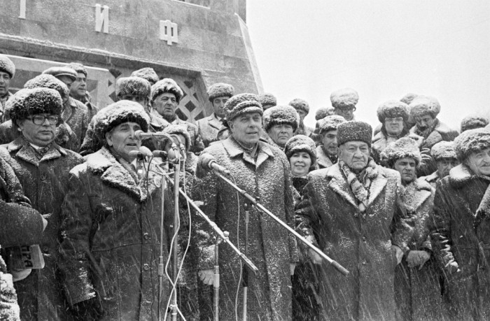 Xalq və Lider Birliyi: AzərbaycanınZəfərinin Əbədi Təməli (TARİXİN FOTOLARI)