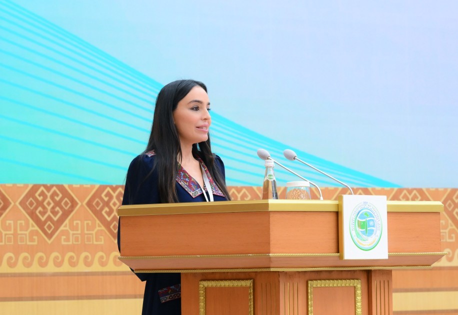 Leyla Əliyeva Türkmənistanda beynəlxalq konfransda çıxış etdi- FOTOLAR