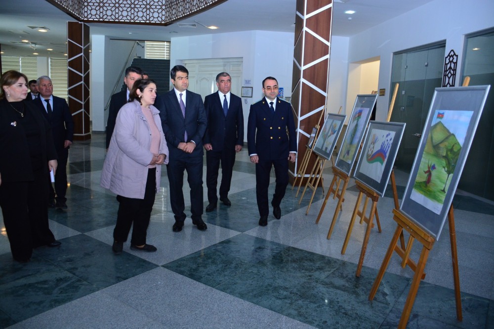 Ağstafada “Konstitusiya və Suverenlik ili: nəticələr və nailiyyətlər” mövzusunda ümumrayon tədbiri keçirilib