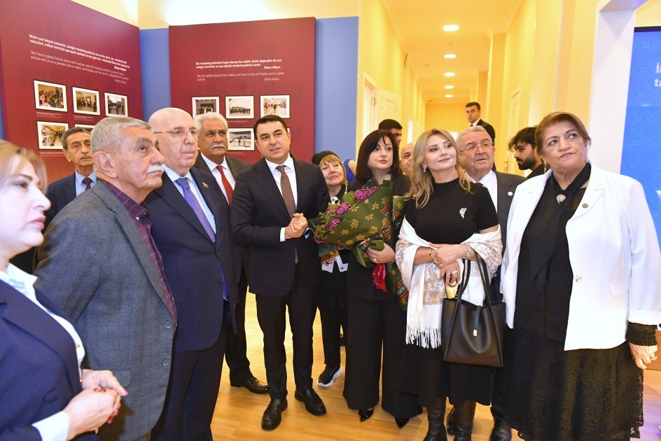 İrəvan Dövlət Azərbaycan Dram Teatrının binası istifadəyə verildi- FOTOLAR