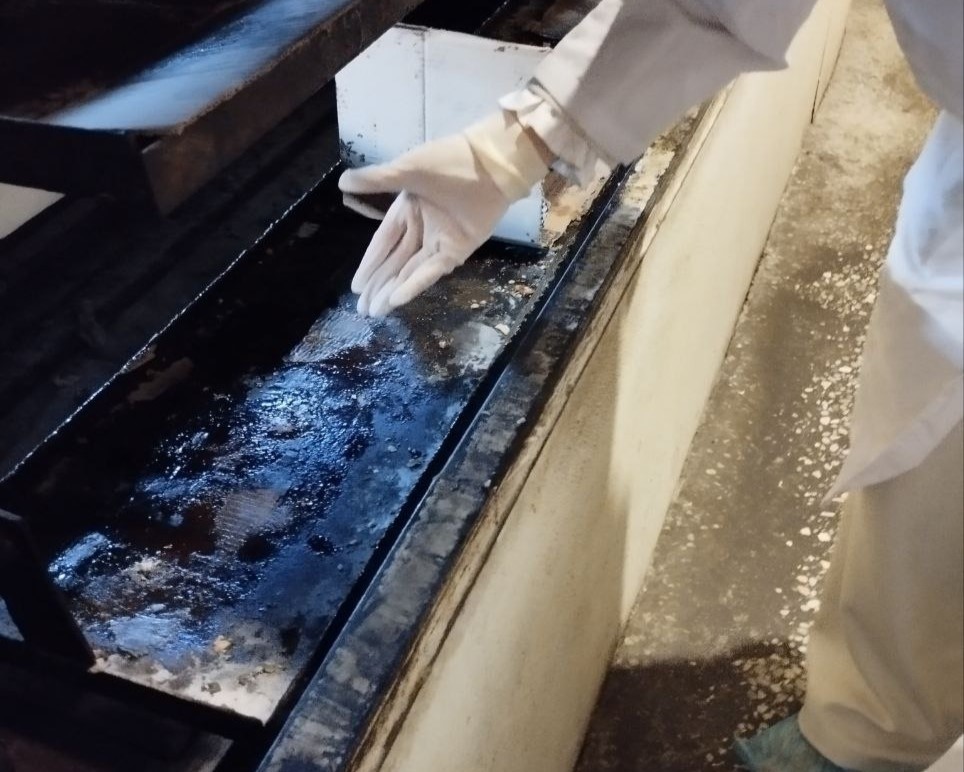 Çörək emalı müəssisəsində nöqsanlar aşkarlandı -FOTOLAR