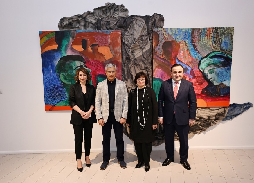 Anar Ələkbərov “Qeyzer” adlı sərgidə -FOTOLAR